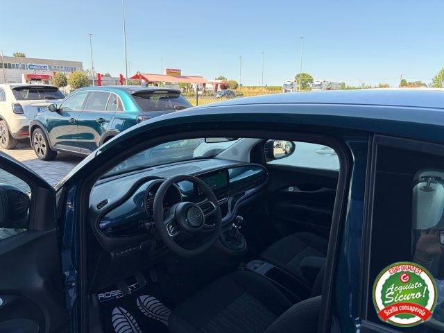 FIAT 500 Hybrid ICON + PACK COMFORT