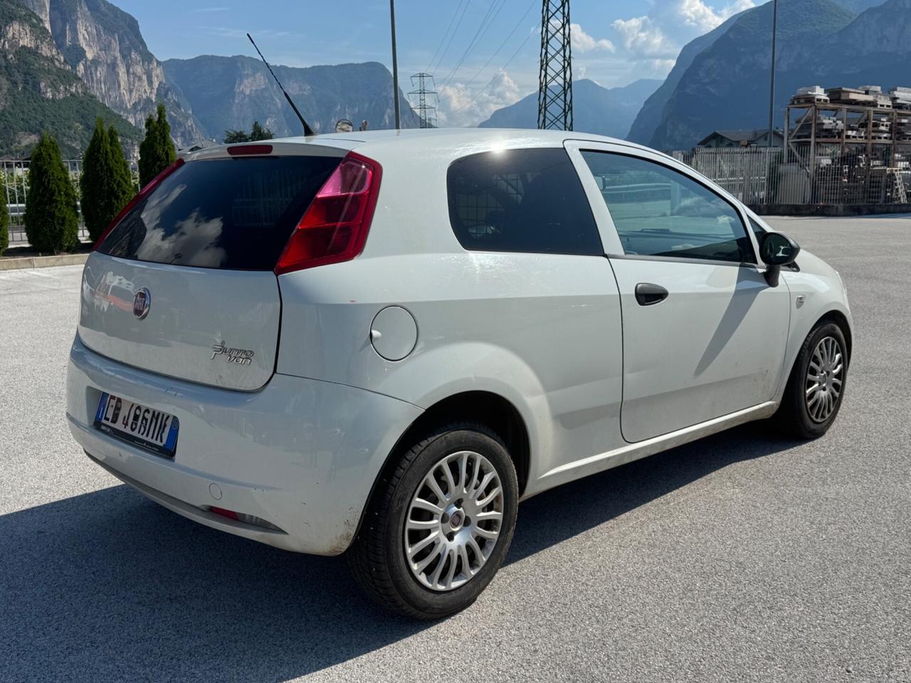 FIAT GRANDE PUNTO VAN 1.3 MJT 75CV