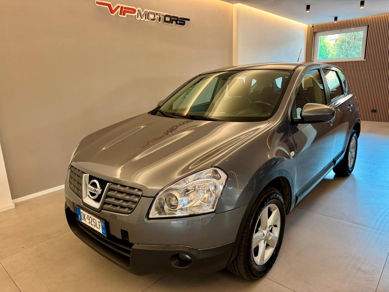 NISSAN QASHQAI 2.0 TEKNA 150CV UNICOPROPRIETARIO GANCIO TRAINO