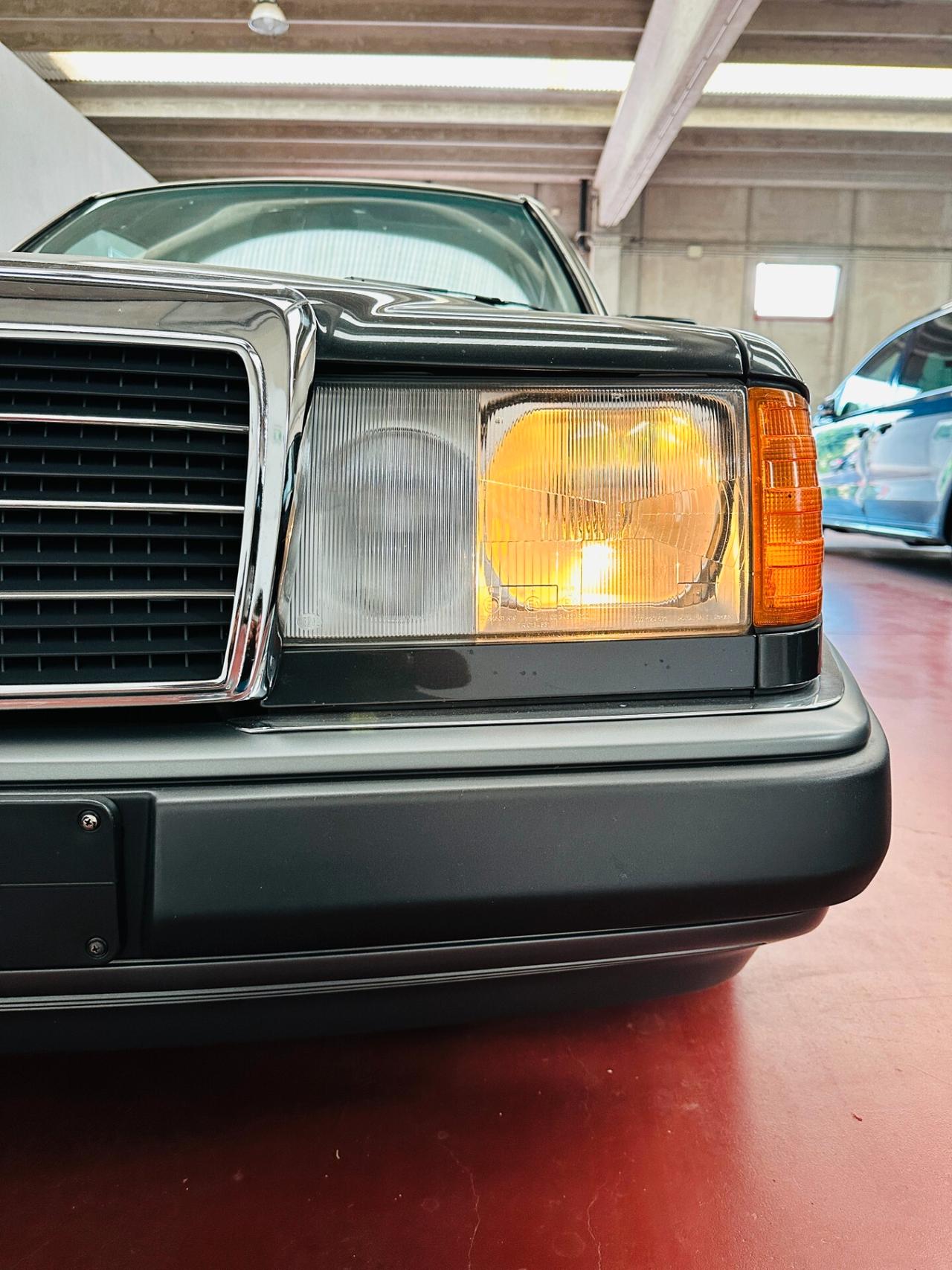 Mercedes-benz 200E W124 BERLINA ASI 1991