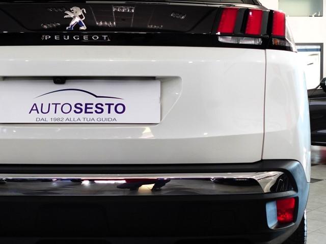 Peugeot 3008 II 1.5 BlueHDI 130 CV ALLURE