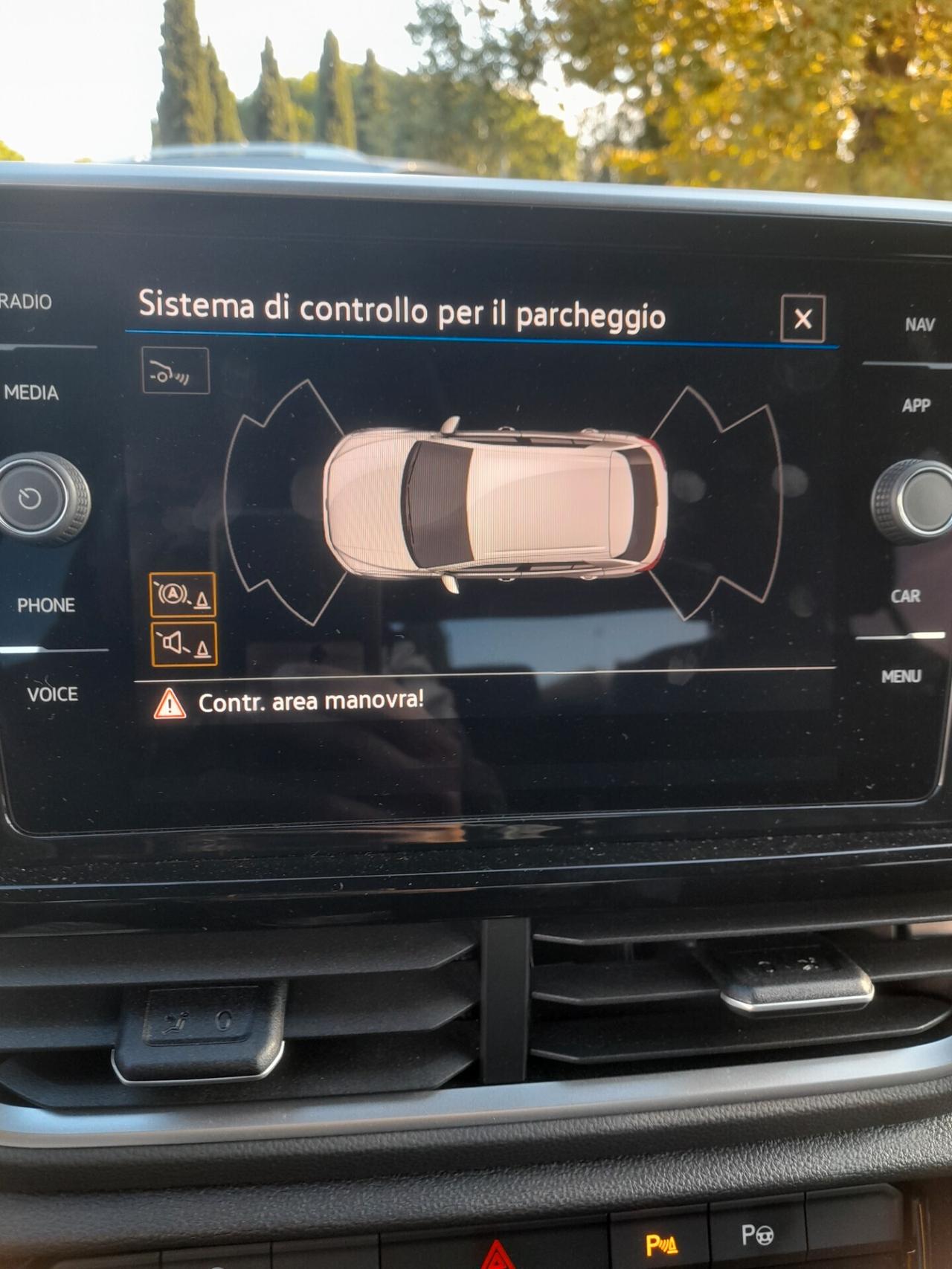 Volkswagen T-Roc 1.0 TSI R-Line PROMO