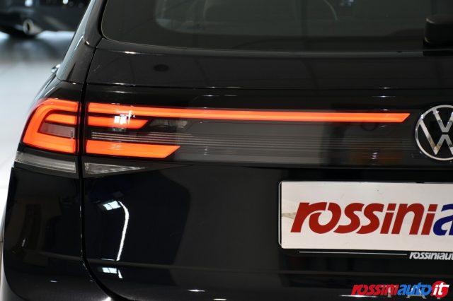 VOLKSWAGEN Taigo 1.0 TSI 95 CV LIFE + R16 BI-COLOR + TECH PACK + LI