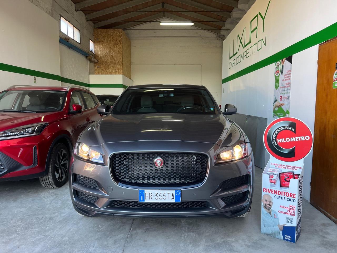 Jaguar F-Pace 2.0 D 180 CV AWD aut. Portfolio