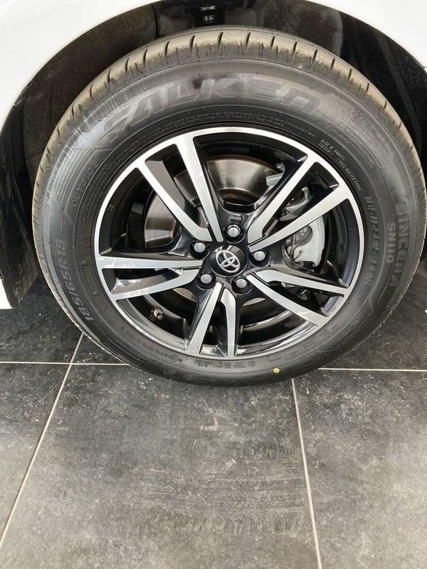Toyota Yaris Hybrid Active MY22
