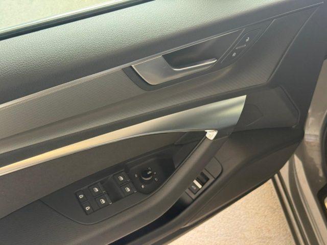 AUDI A6 Avant 40 2.0 TDI quattro ultra S tronic Sport