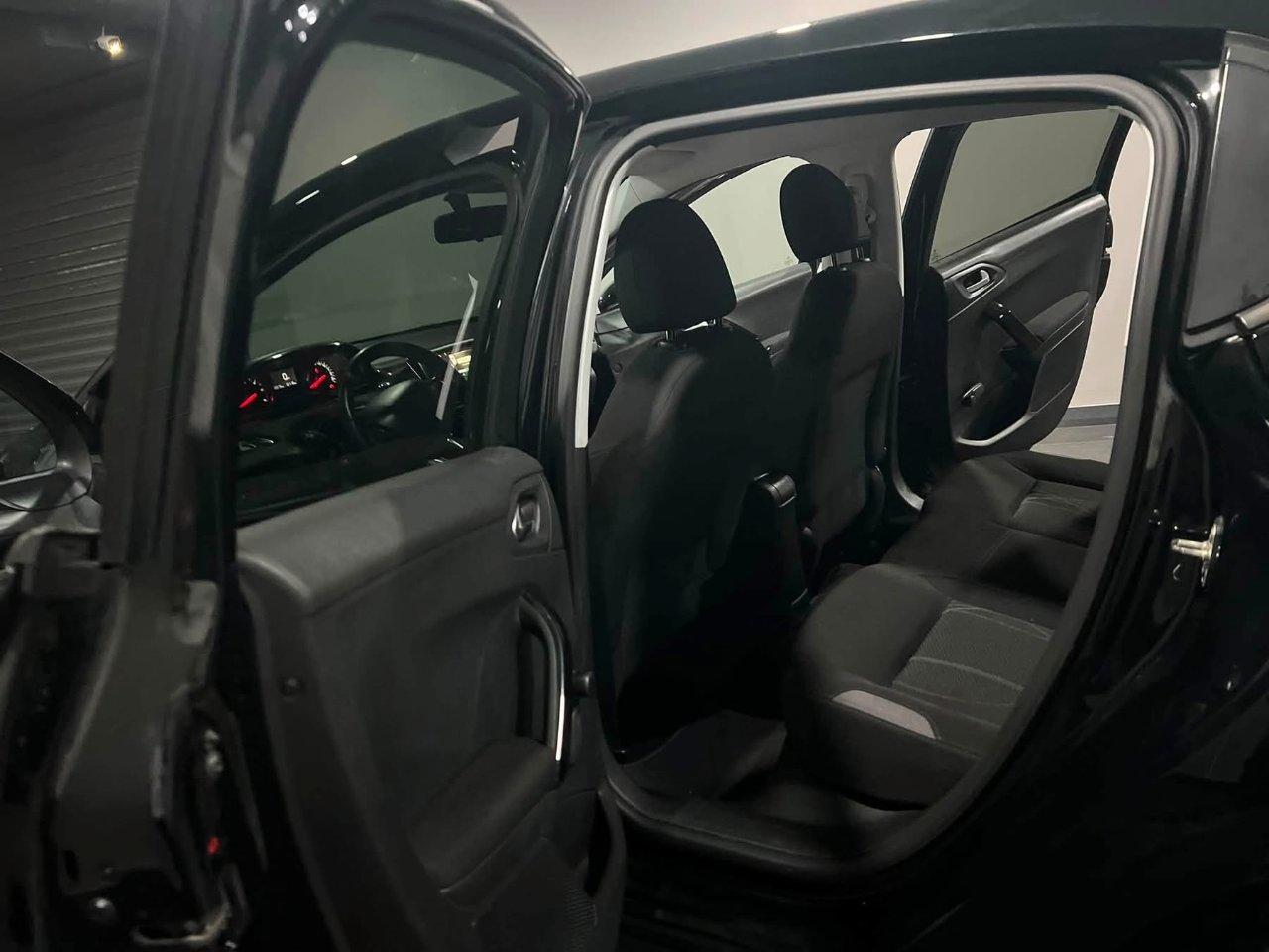 Peugeot 208 208 1.4 hdi 5 Porte TOTAL BLACK