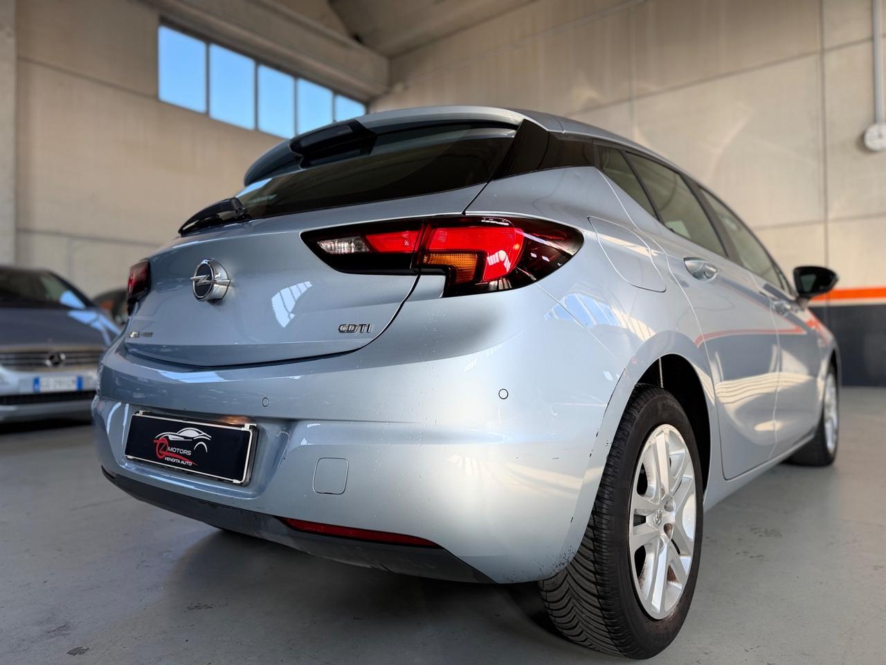 Opel Astra 1.6 CDTi 110CV Start&Stop 5 porte Innovation NEOPATENTATI