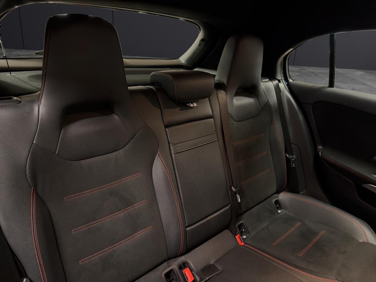 Mercedes-benz A 200 200d Automatic Amg Premium