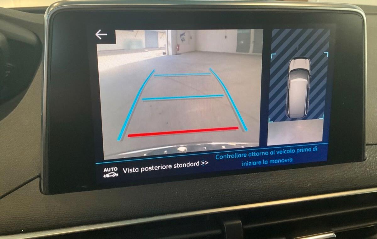 Peugeot 5008 BlueHDi 120 S&S EAT6 Crossway