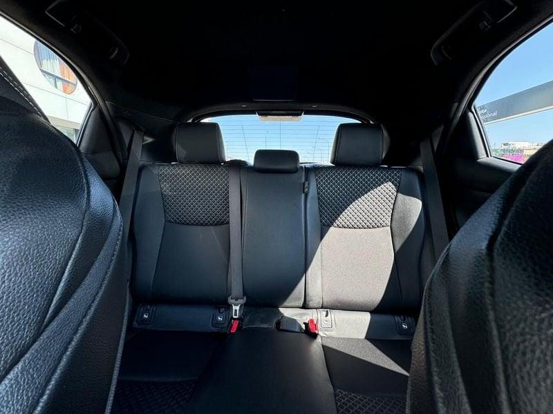 Toyota Yaris Hybrid Style MY22