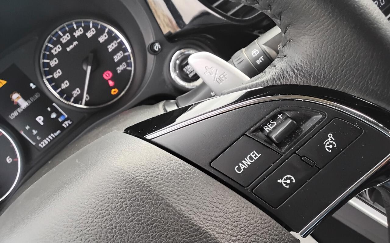 Mitsubishi Outlander 2.2 DI-D 4WD N1 AUTOCARRO