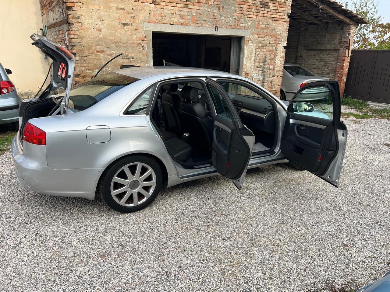 Audi A4 2.0 TDI F.AP. Top plus