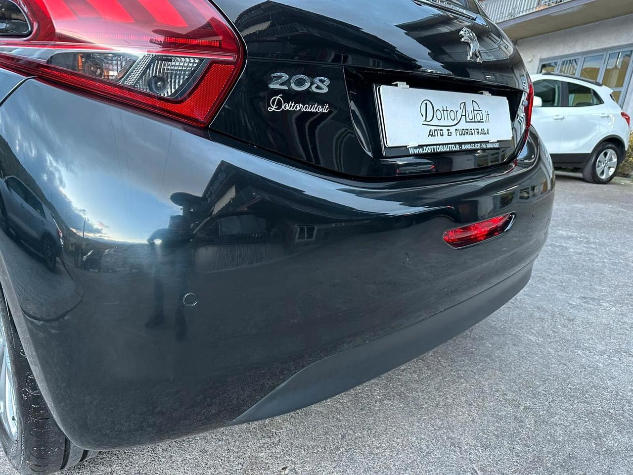 Peugeot 208 BlueHDi 75 5 porte Allure