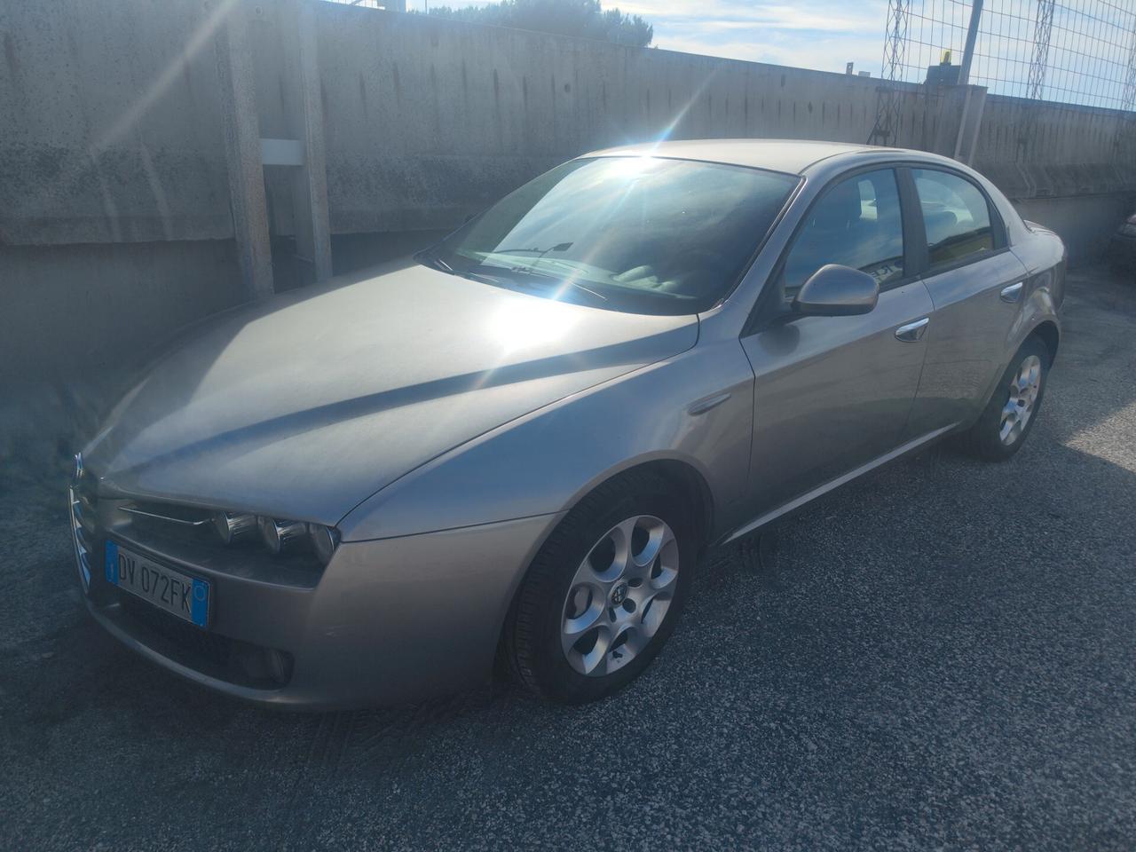 Alfa Romeo 159 1.9 JTDm Distinctive