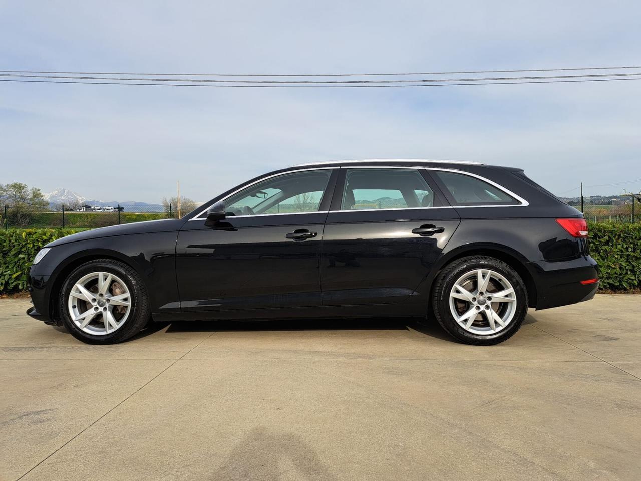Audi A4 Avant 2.0 TDI 150 CV ultra Sport