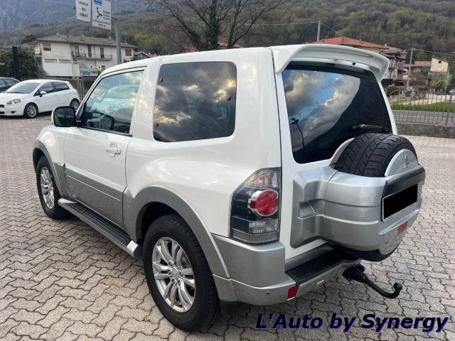 MITSUBISHI Pajero 3.2 DI-D 16V aut. 3p. Instyle DPF