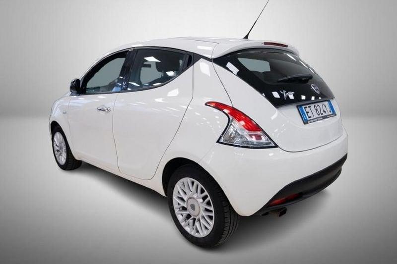 Lancia Ypsilon 1.2 8v Silver s&s 69cv E6