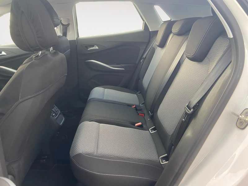 OPEL Grandland X 1.2 Business 130cv aT8