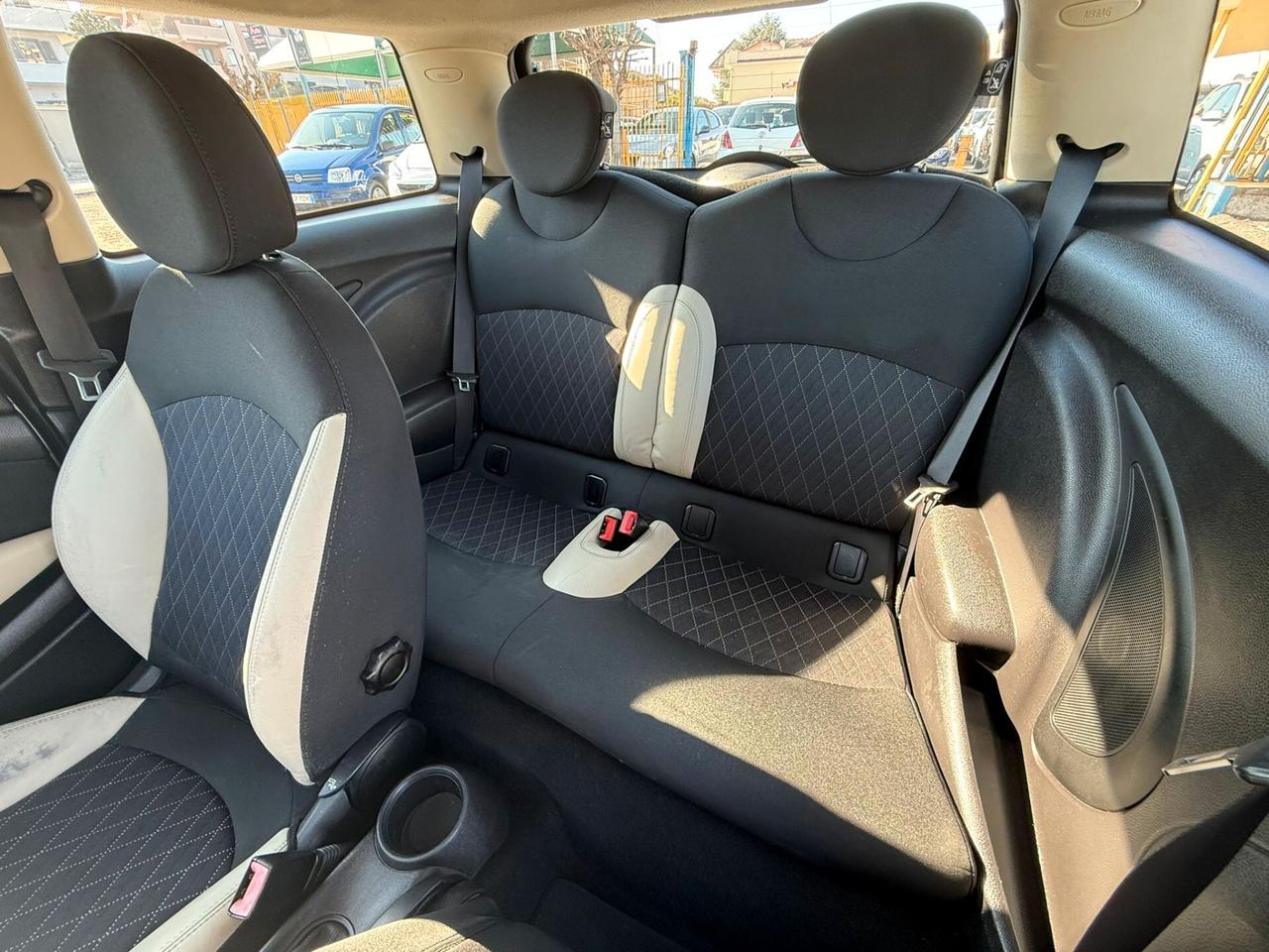 MINI ONE 1.6BENZINA 75CV OK NEOPATENTATI