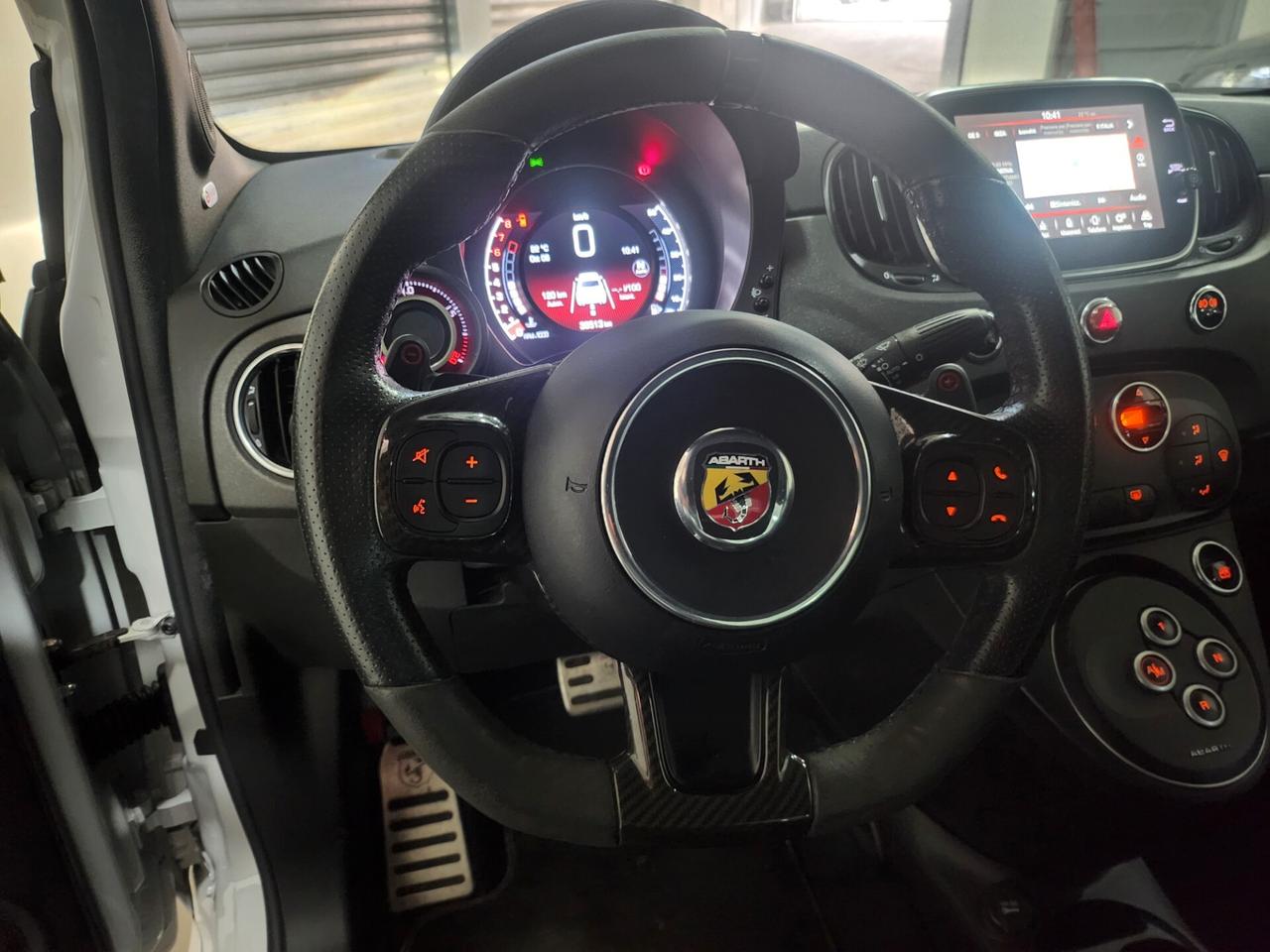 Abarth 595 1.4 Turbo T-Jet 180 CV Competizione