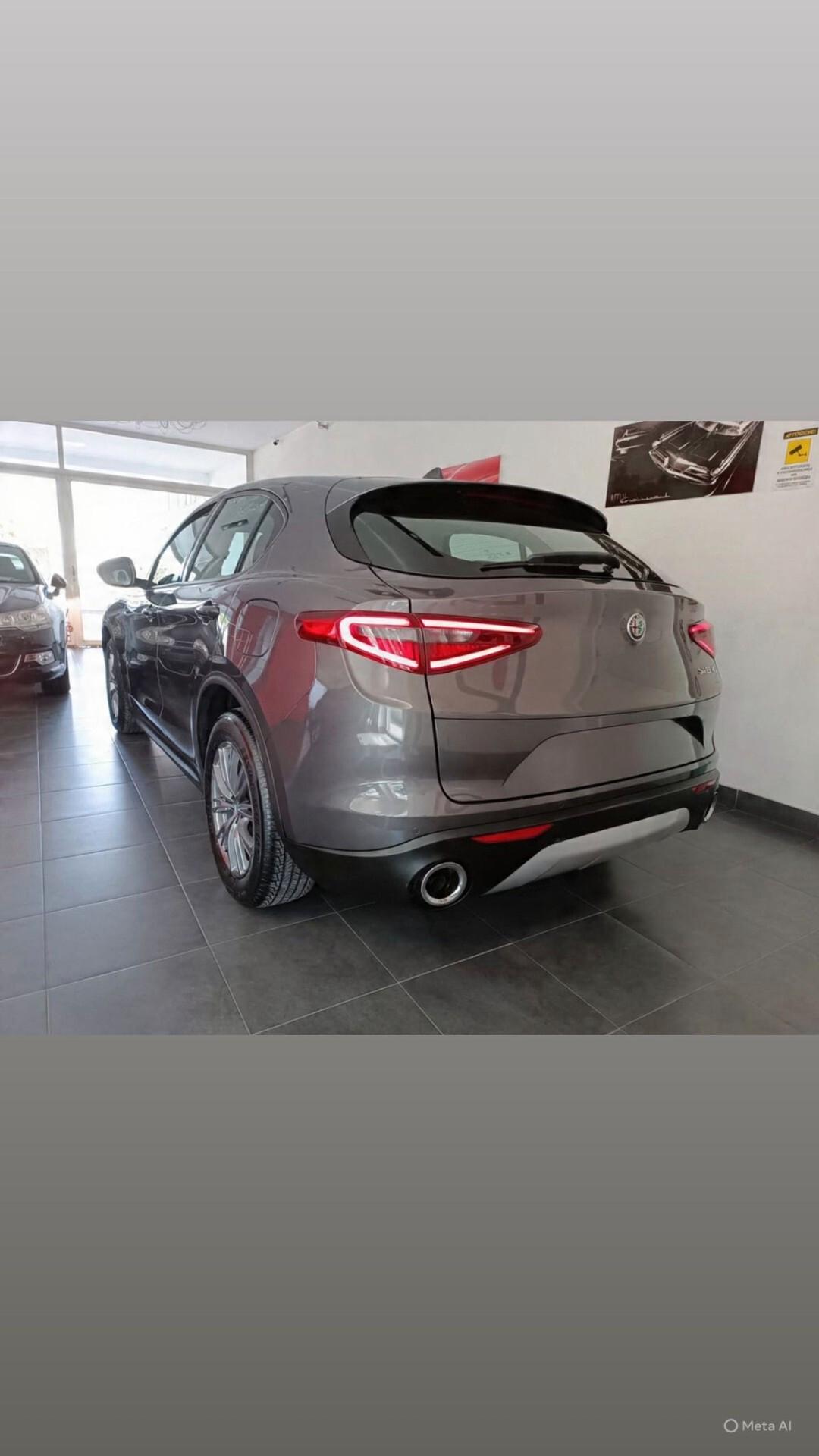 Alfa Romeo Stelvio 2.2 Turbodiesel 160 CV AT8 RWD Sport-Tech