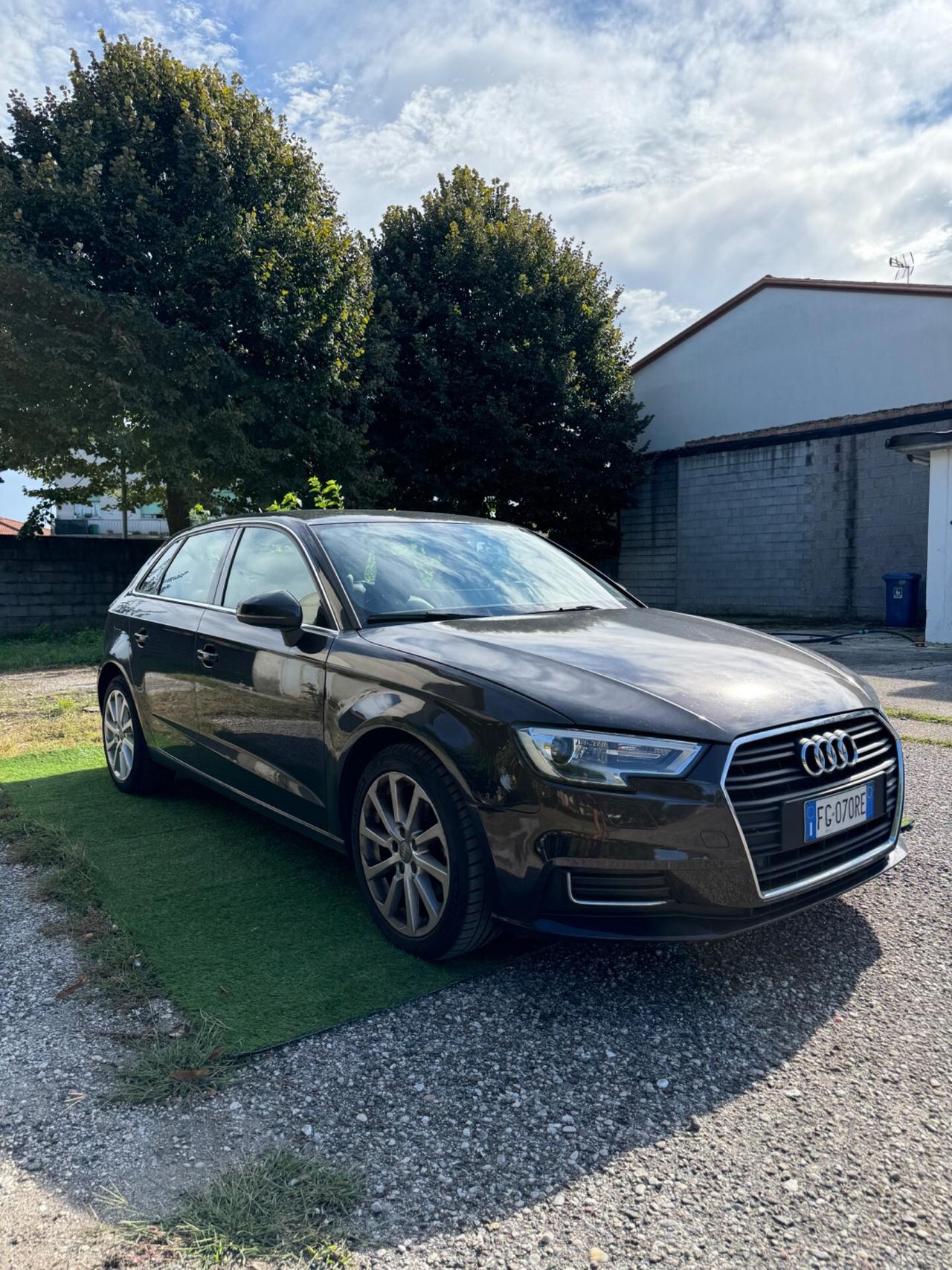 Audi A3 1.6 TDI S tronic Business