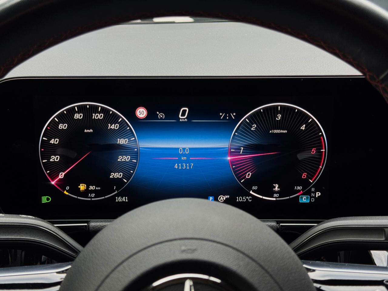 Mercedes-Benz GLA 200 d AMG Premium TETTO MULTIBEAM