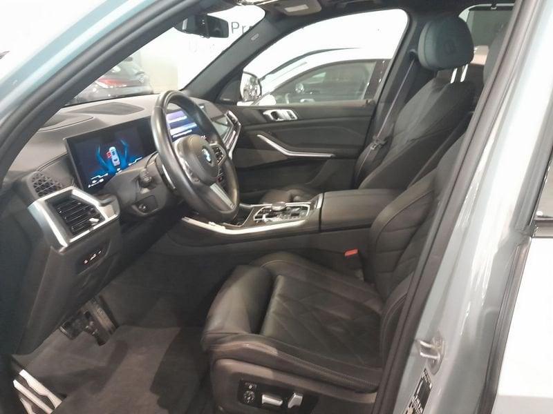 BMW X5 xdrive40d mhev 48V Msport auto