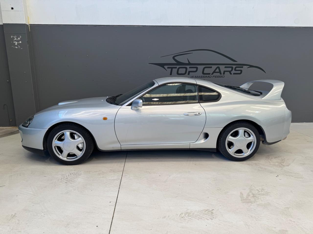 Toyota Supra 3.0i Twin-turbo ITALIANA guida a SX MANUALE