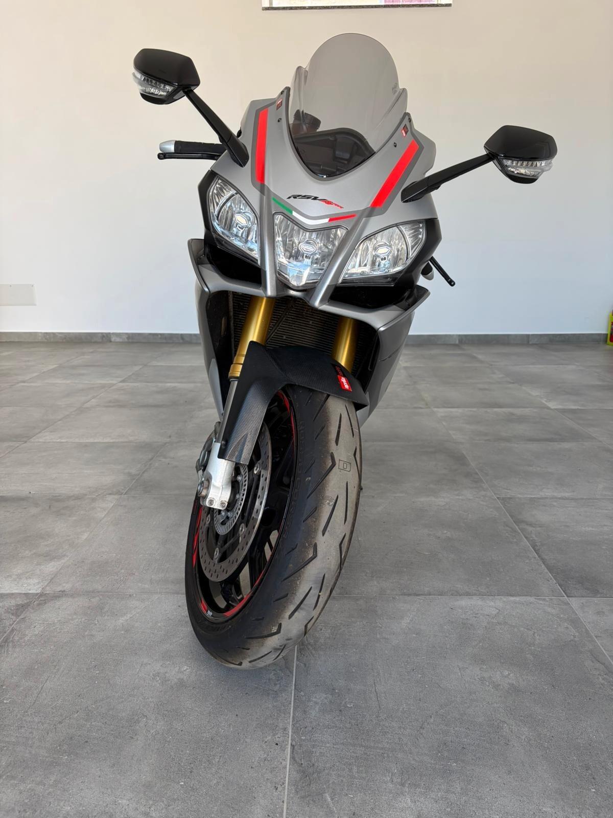Aprilia RSV4 RR
