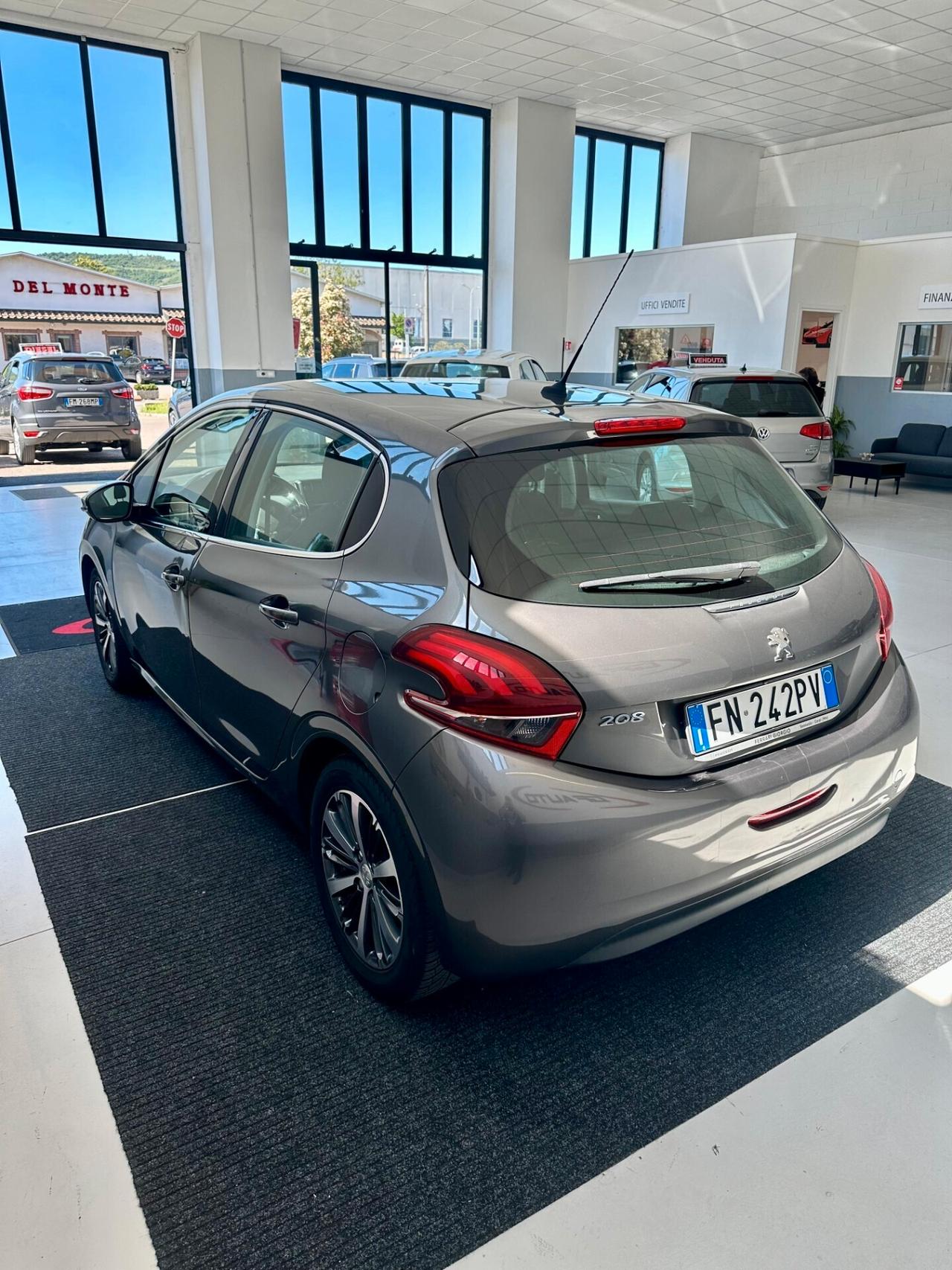 Peugeot 208 BlueHDi 75 5 porte Allure