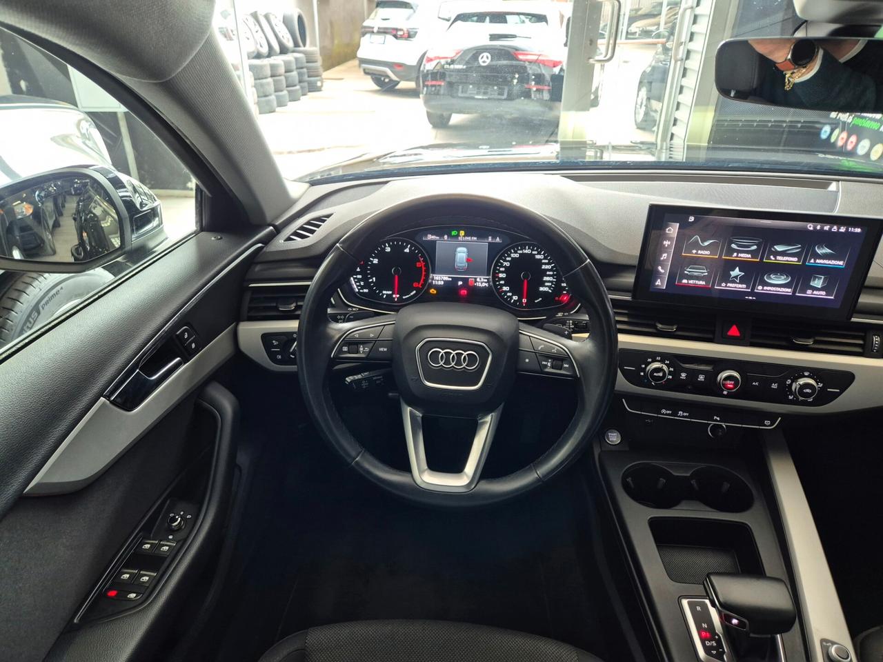 Audi A4 30 TDI/136 CV S tronic Business Advanced