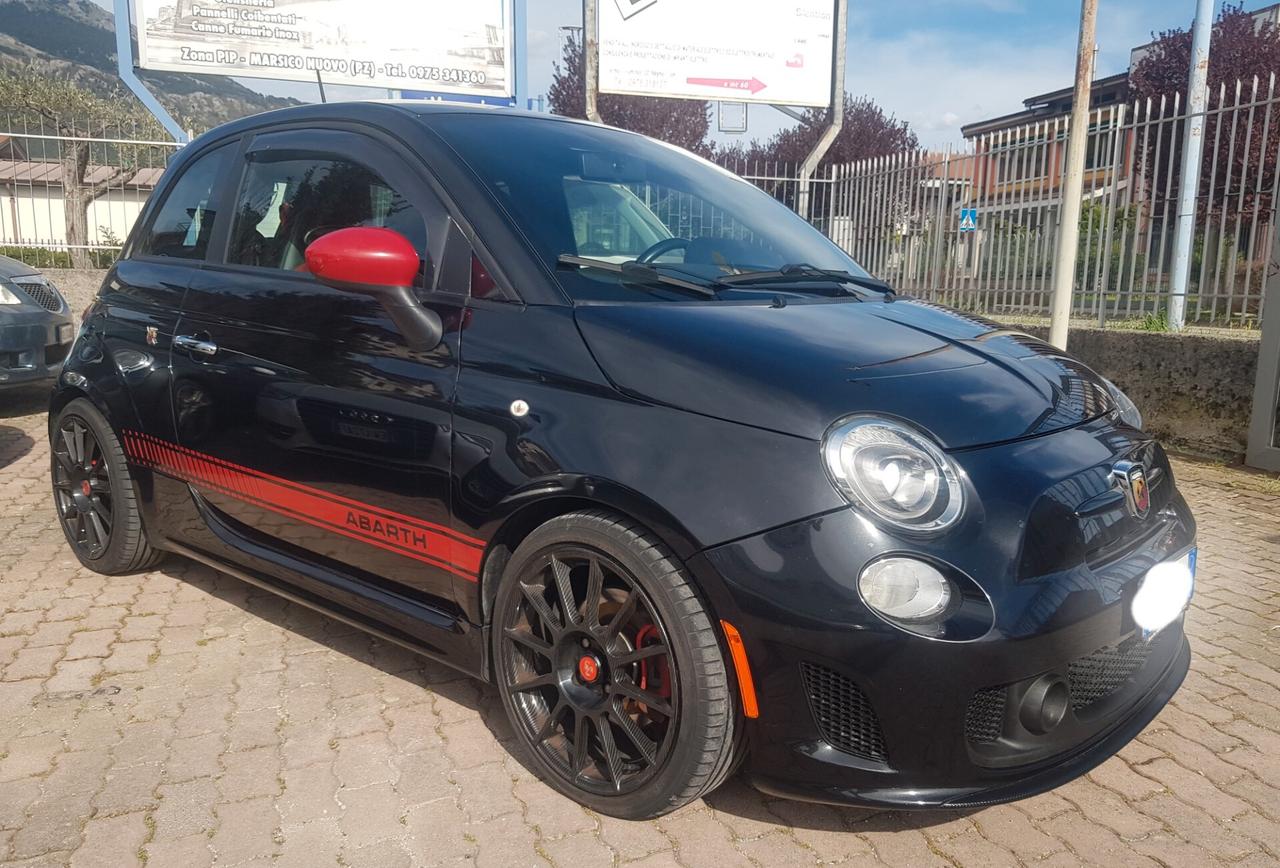 Abarth 500 1.4 Turbo T-Jet Custom