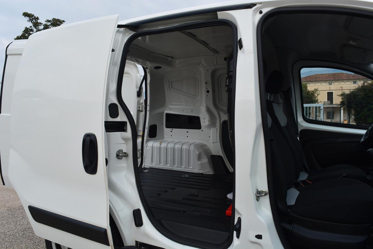 Fiat Fiorino 1.3 MJT 95CV Cargo SX
