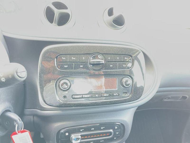 smart fortwo EQ PURE 4,6KW