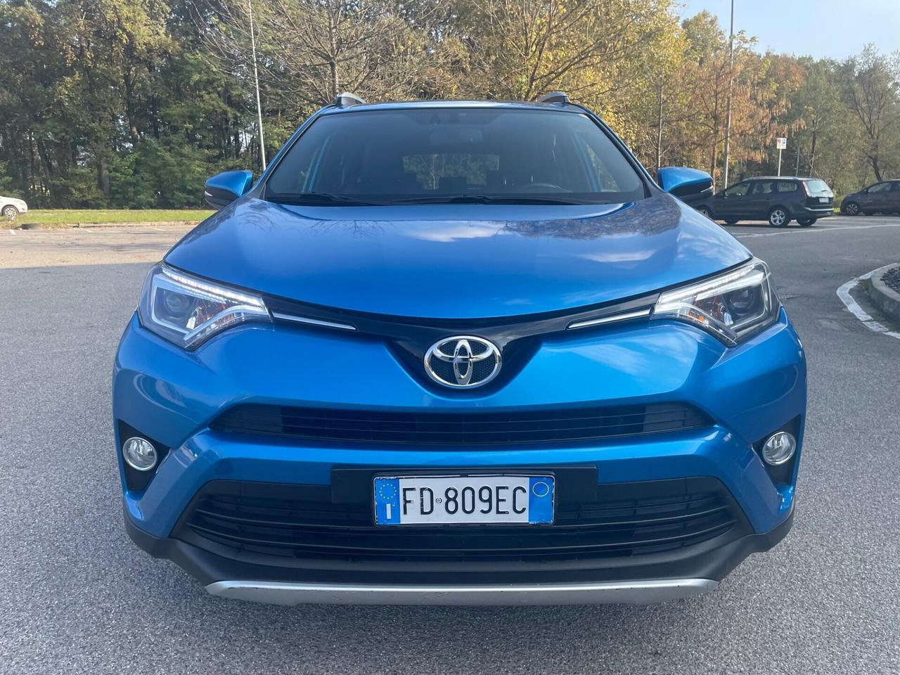 Toyota RAV 4 RAV4 2.0 D-4D 2WD*Neopatetati*Euro6B*Libro service