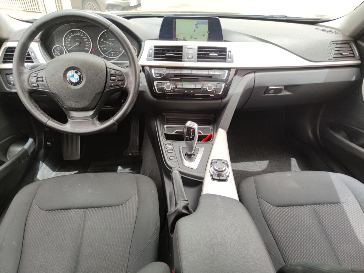 Bmw Serie 318d Touring Business Advantage aut.