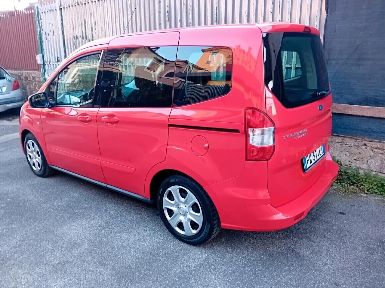 Ford Tourneo Courier 1.0 EcoBoost 100 CV Sport