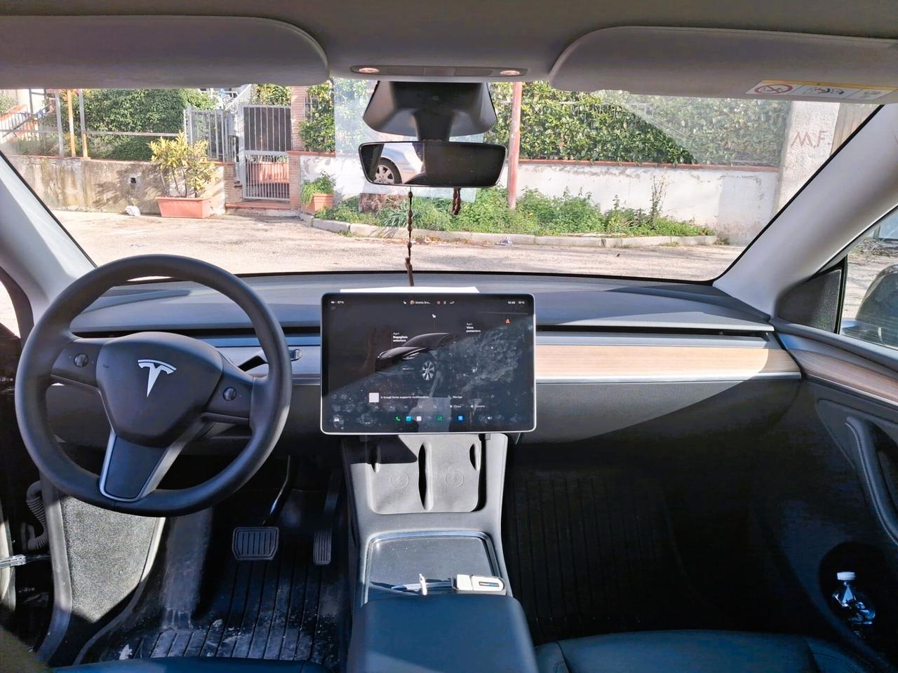 Tesla Model Y Long Range RWD