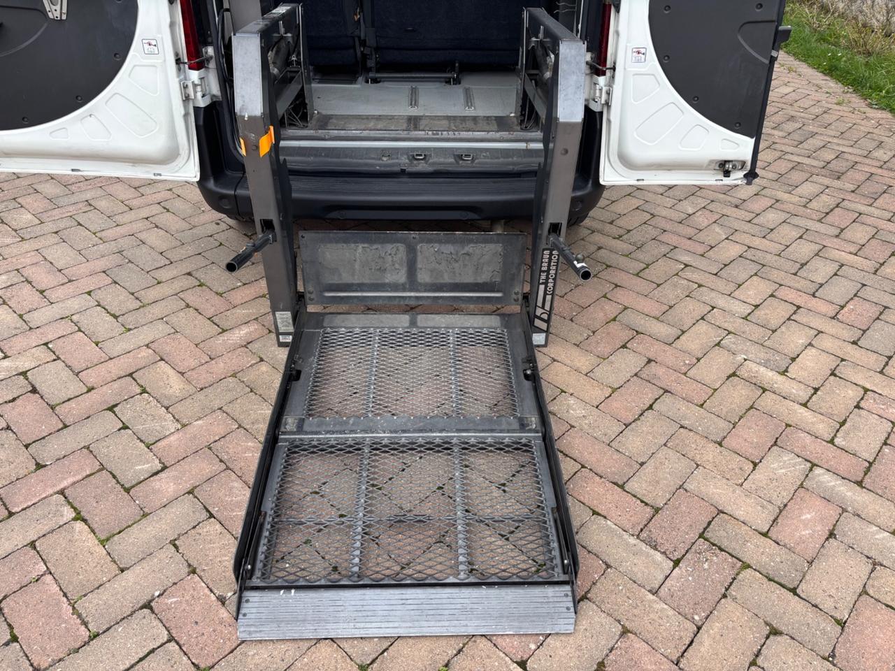 Fiat Doblò 1.3 MJ 16V TRASPORTO DISABILI, RAMPA ELETTRICA