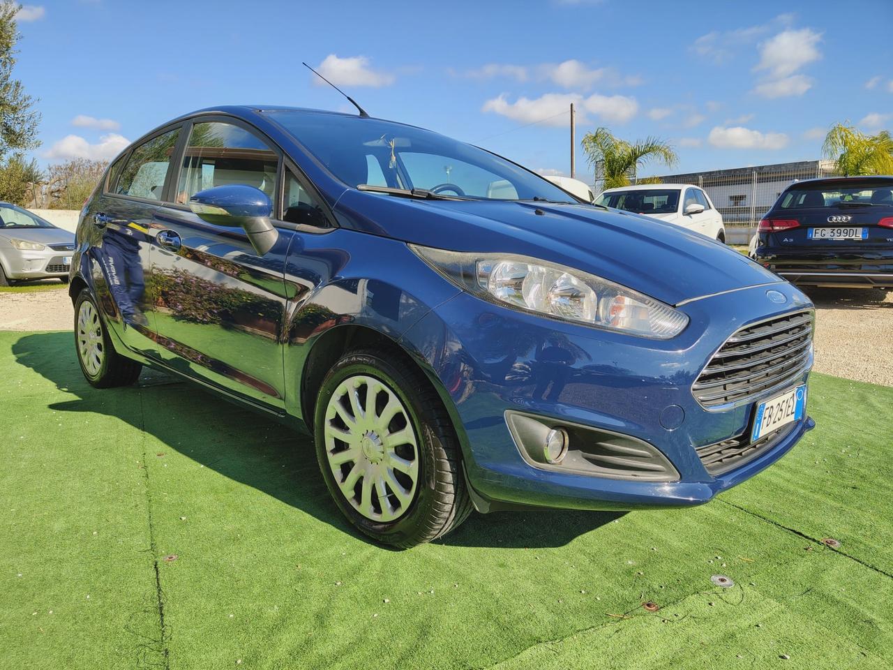 Ford Fiesta 1.5 TDCi 75CV 5 porte Black & White Edition - 2015