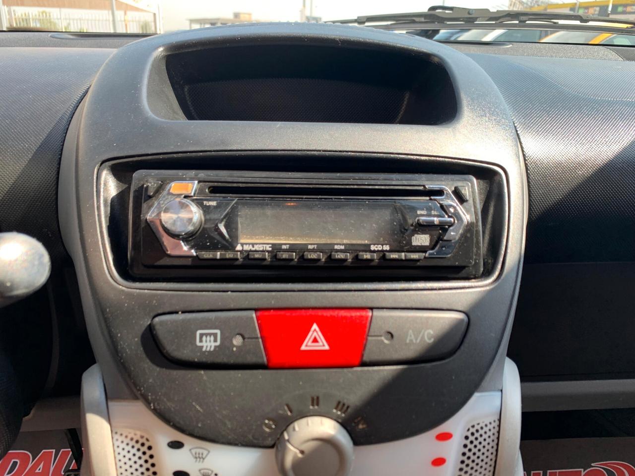 Peugeot 107 1.0 68CV 3p. Desir