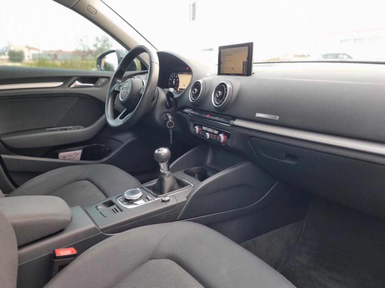 Audi A3 SPB 30 TFSI Sport