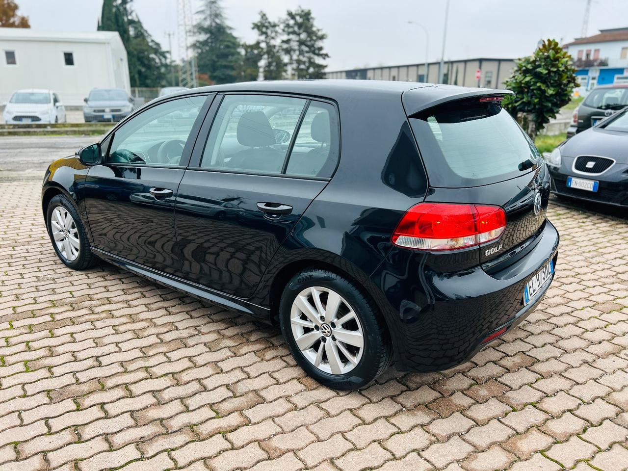 Volkswagen Golf 1.6 TDI DPF 5p. Highline