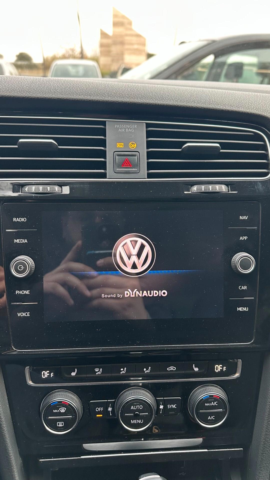 Volkswagen Golf 1.5 TSI ACT DSG 5p. Sport BlueMotion Technology