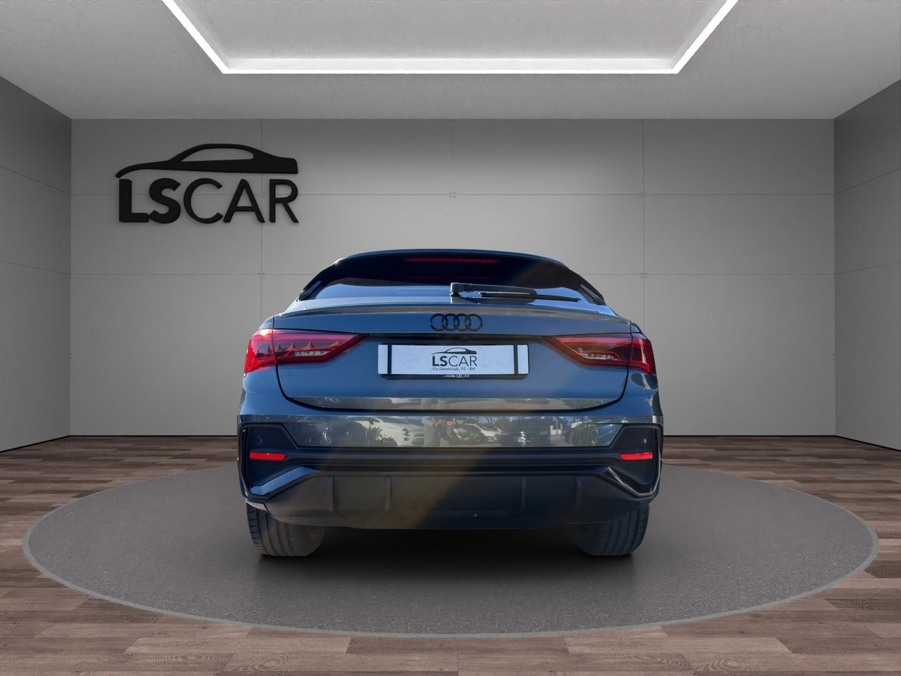 Audi Q3 Sportback SPTB 35 1.5 tfsi S LINE - Unipro - Promo Finanziamento - Tetto apribile - LED - Camera - Virtual cockpit