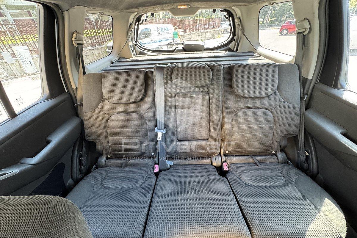 NISSAN Pathfinder 2.5 dCi SE