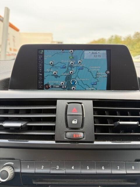 Bmw 118 118d 5p. Unique