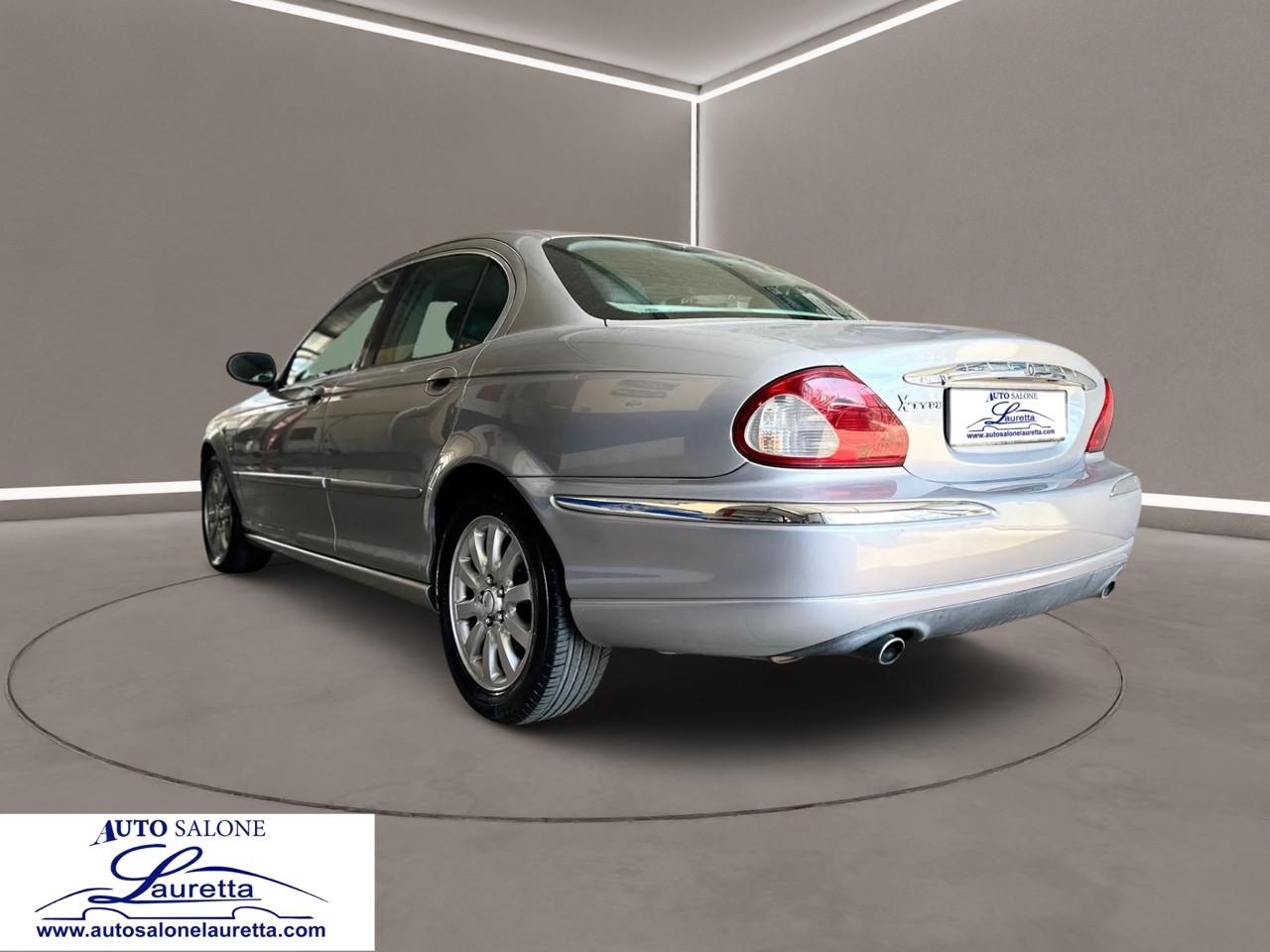 Jaguar X-Type 2.5 V6 24V cat Executive